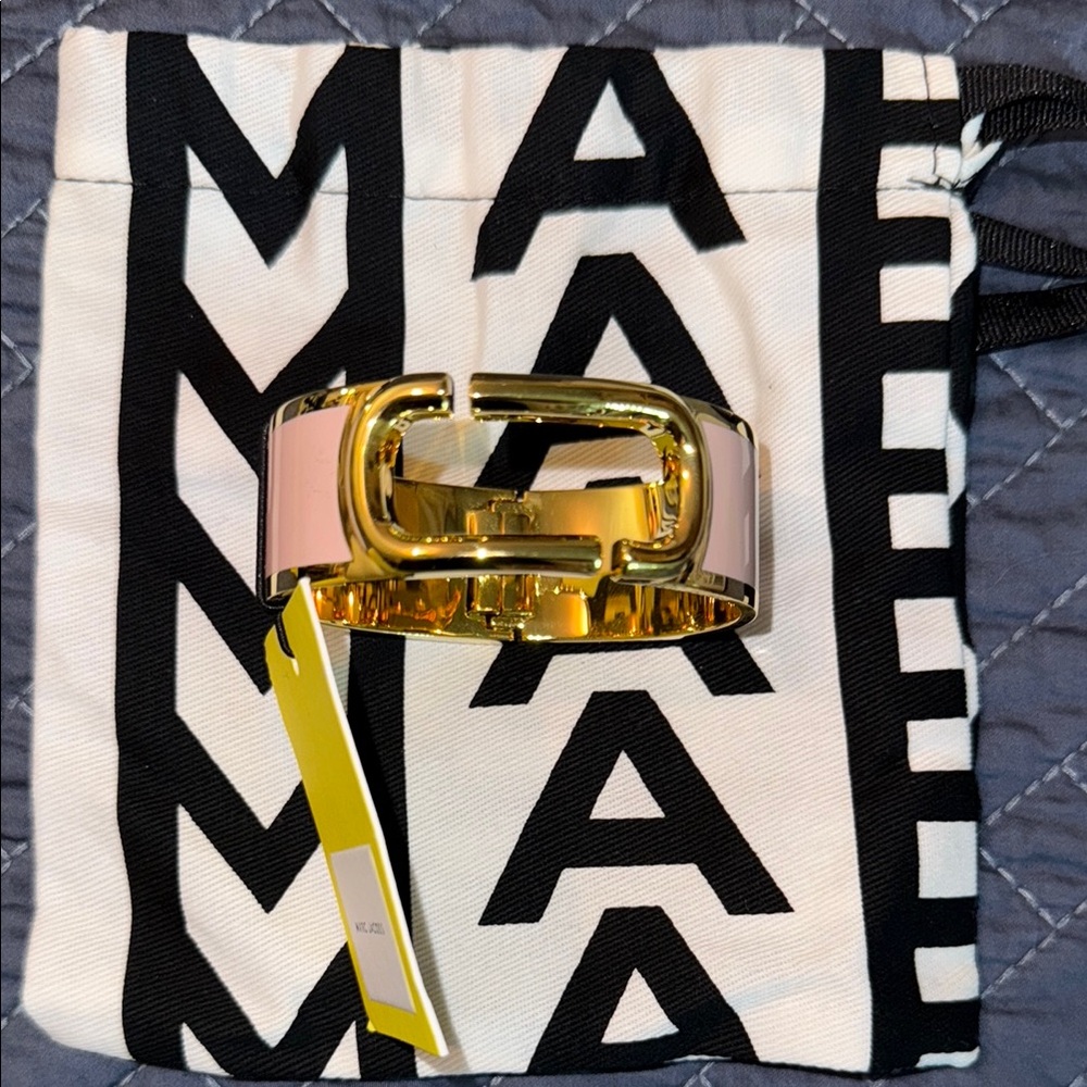 Marc Jacobs The J Marc hinge bangle